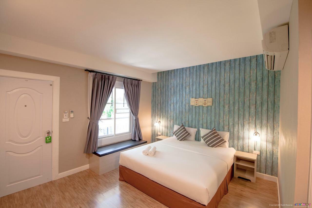 Color Ville Hotel Sha Certified Sakon Nakhon Exterior foto
